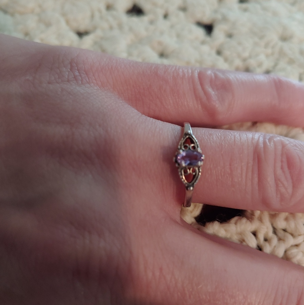 Avon Ring